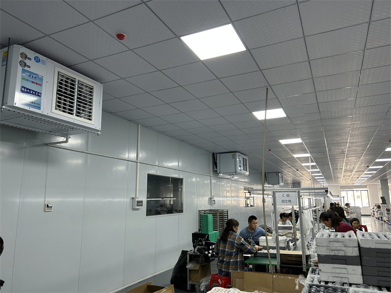 鞋厂车间闷热？福泰风工业省电空调开启清爽模式