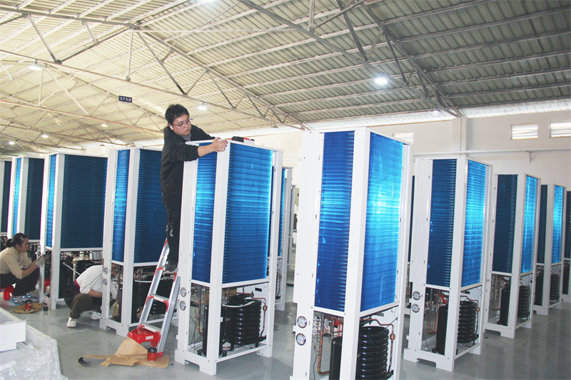 开放空间降温难题破解：工业省电空调大风量覆盖技术
