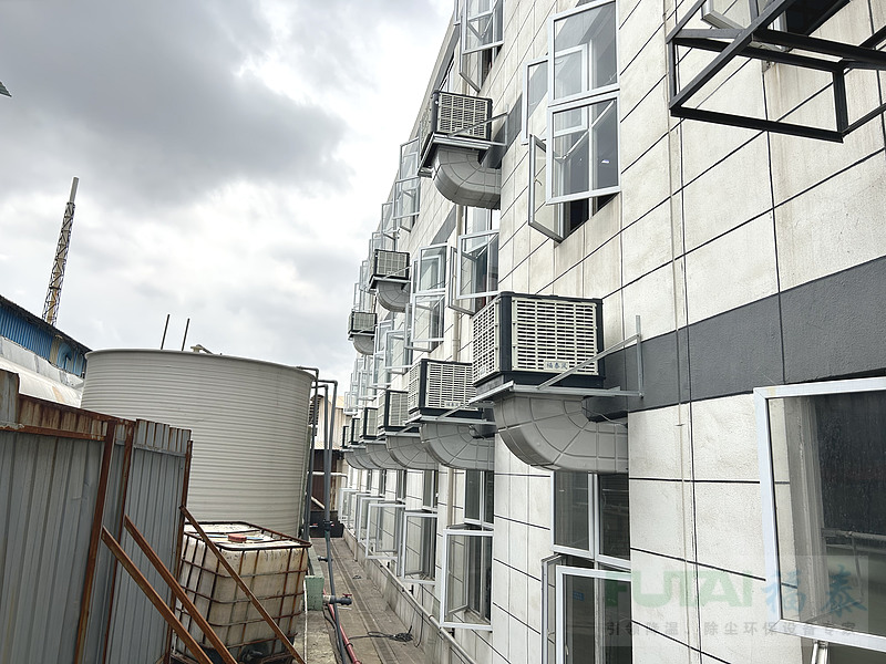 玩具厂房降温新宠：移动冷风机高效来袭