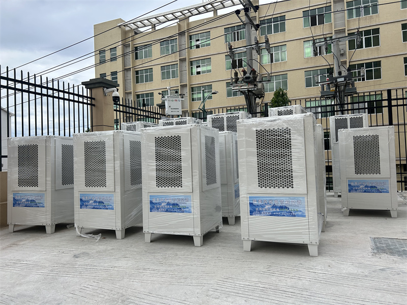 塑料厂房降温新方案：一台蒸发冷空调省下万元电费